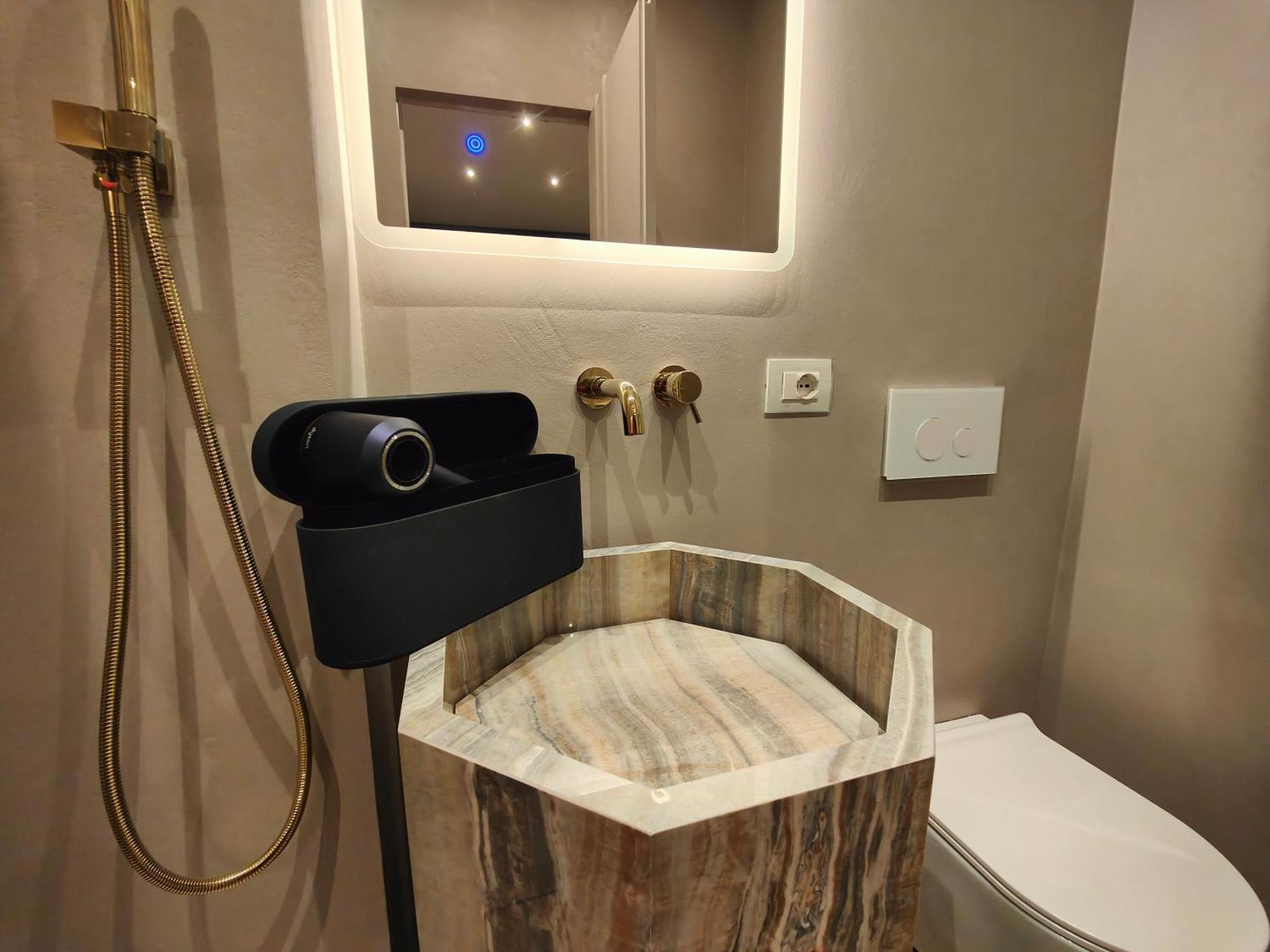 Appartamento Ottoboni 2A Luxury Penthouse Milano Esterno foto